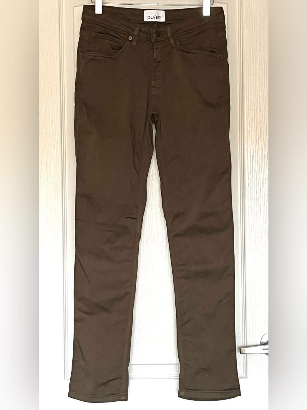 DUER Women No Sweat Slim Straight Pants Olive Green 27x30 DUER Collection